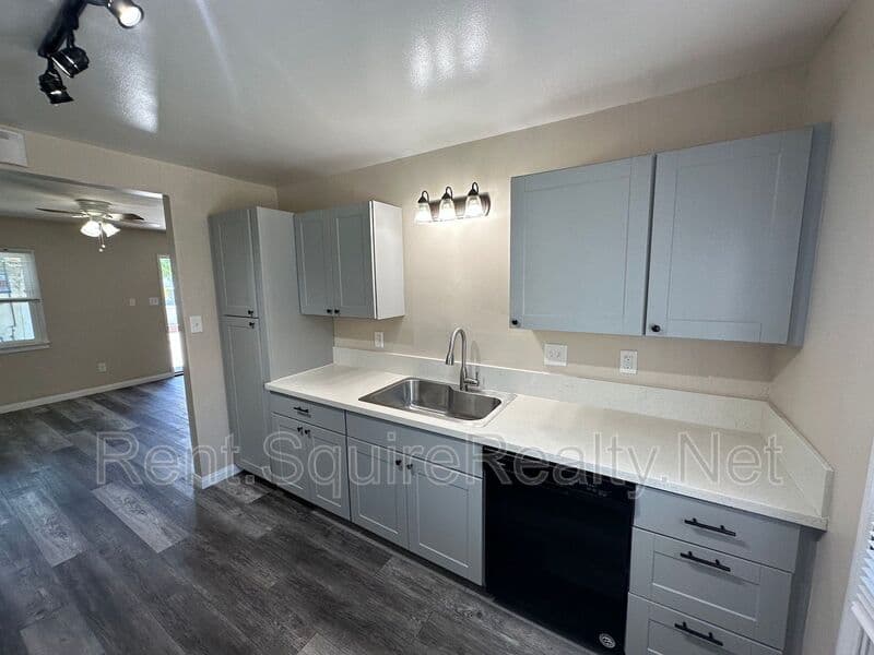 Azusa Condo: 936 W. Foothill Blvd