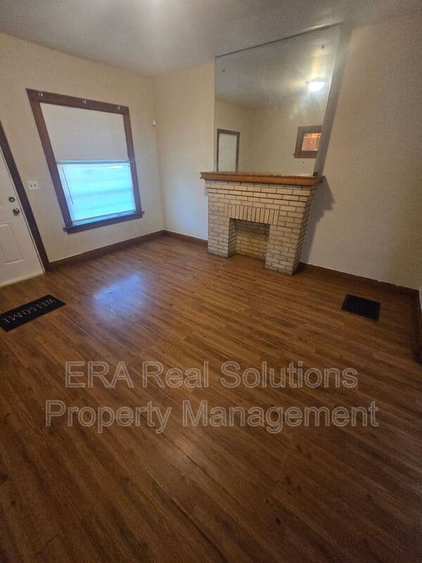 Columbus Condo: 52 N Ogden Rd