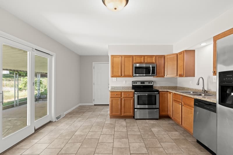 Saint Charles House: 1517 Lincoln Drive