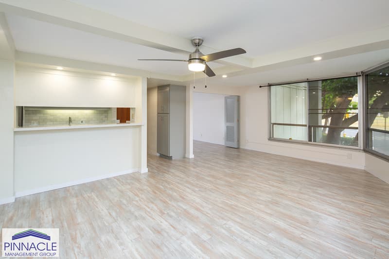 Honolulu Condo: 2600 Pualani Way #104