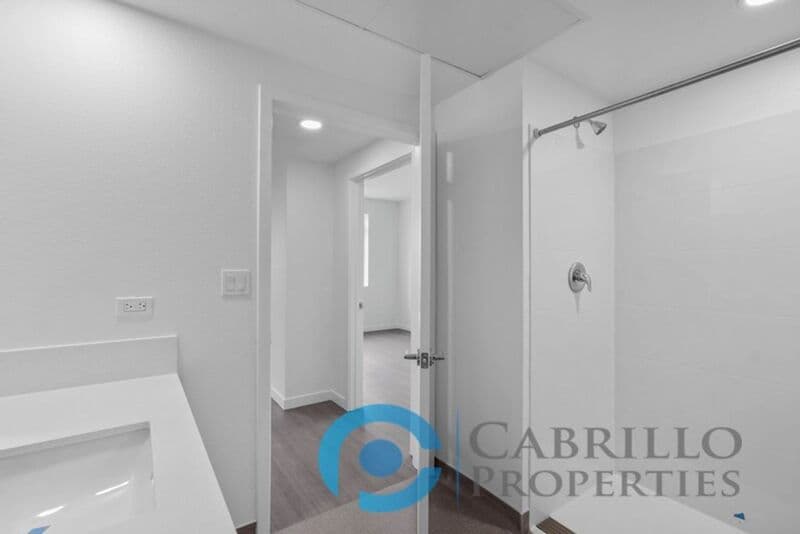 San Diego Apartment: 2724 El Cajon Blvd