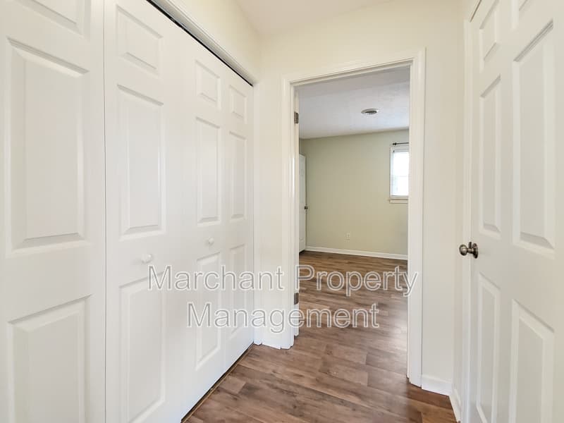 Simpsonville House: 121 Coalmont Court