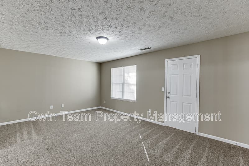 Gainesville Townhome: 2883 Creek Bottom Ct