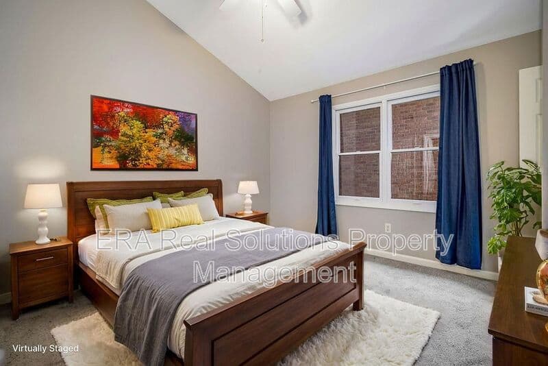 CIncinnati Condo: 2132 Gilbert Ave.