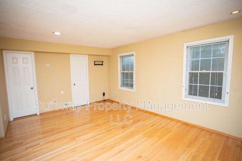 Cherry Hill Condo: 201 Society Hill