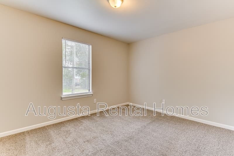 North Augusta Townhome: 157 Chalet North Court