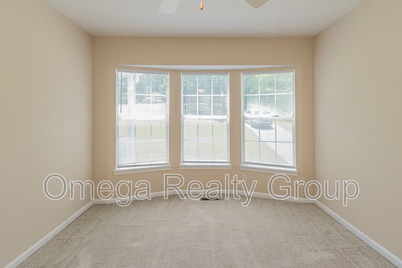 Pinson House: 6450 Kimberly Loop