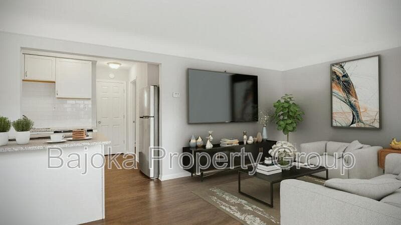 Ferndale Condo: 1615 W 9 Mile