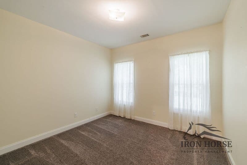 Athens House: 411 Timber Creek Dr