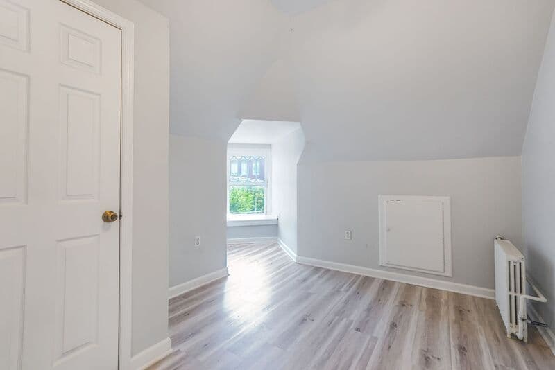 Fredericksburg Condo: 1122 Caroline St