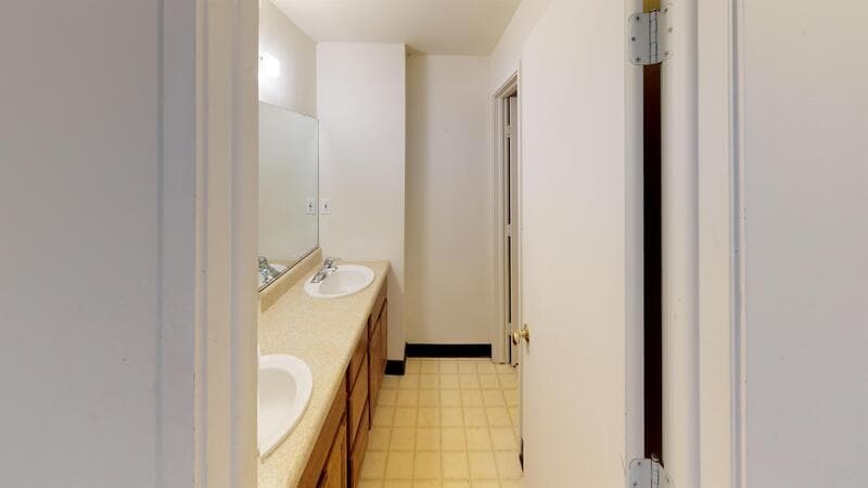 Ann Arbor House: 126 Hill Street