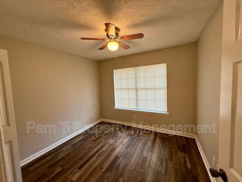 Savannah House: 110 Bobstay Ct