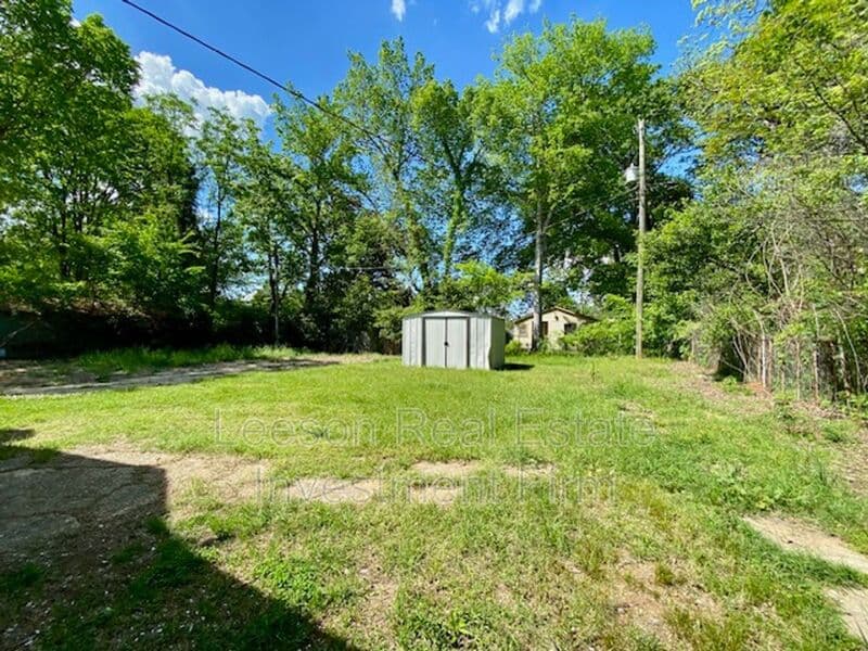 Shreveport House: 3240 Jackson Street