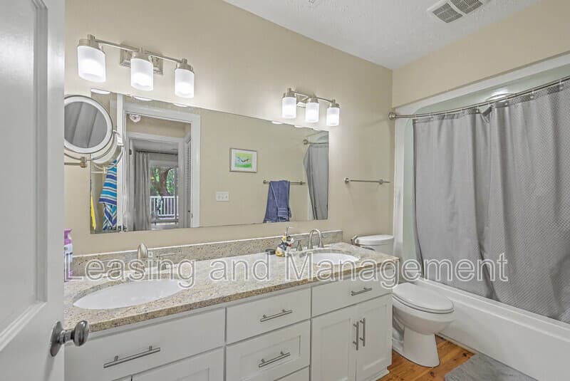 Mount Pleasant Condo: 1713 Greystone Blvd