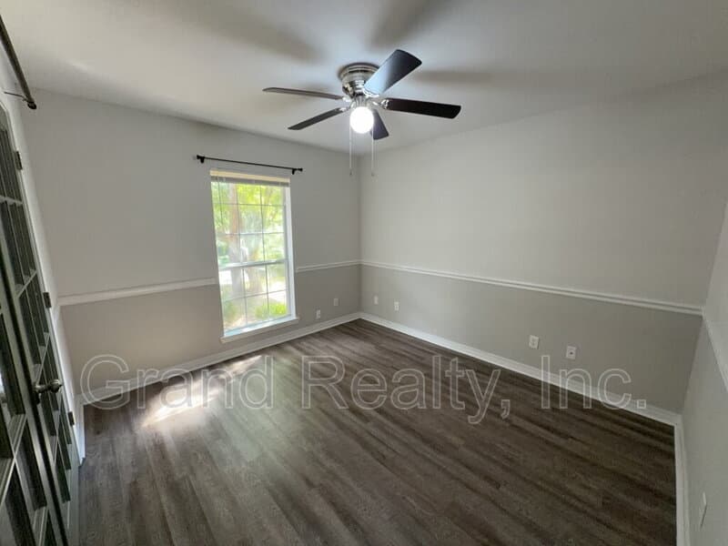 Milton House: 6464 Outer Drive