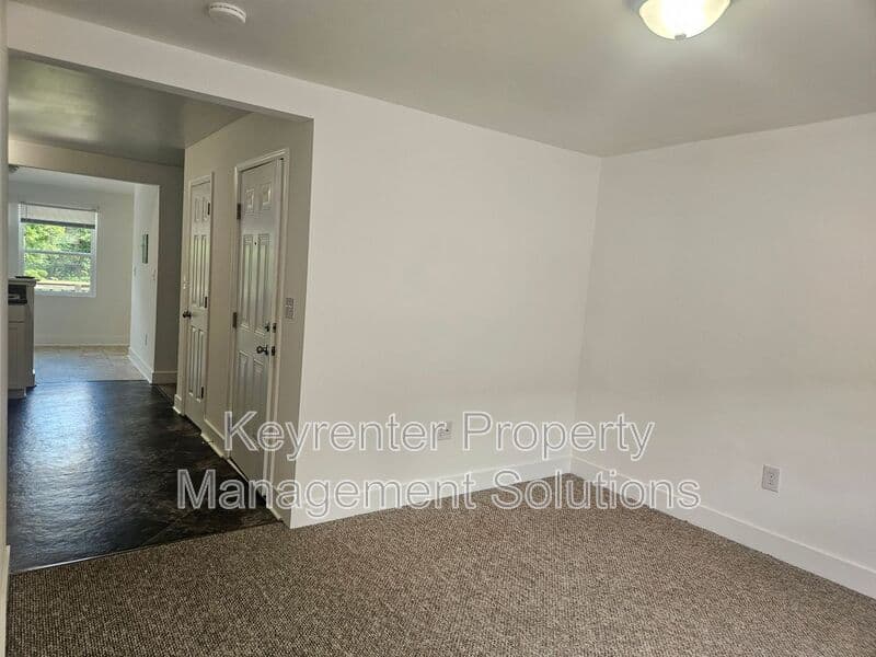 Churchville Condo: 3891 Churchville Ave