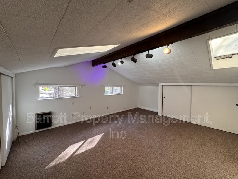 Penn Valley House: 14135 Lodgepole Drive