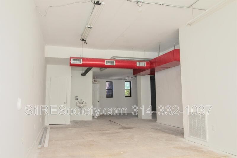 St. Louis Condo: 7615 S. Broadway #2F