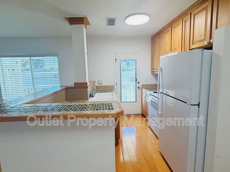 Maitland Condo: 1140 S Orlando Avenue