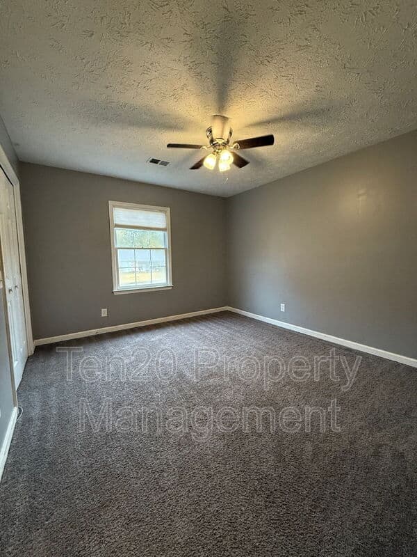 Columbus House: 6118 Abbey Drive