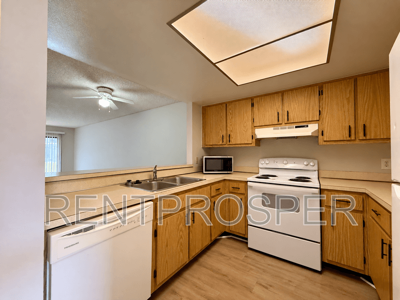 Melbourne Condo: 1069 Ellen Court