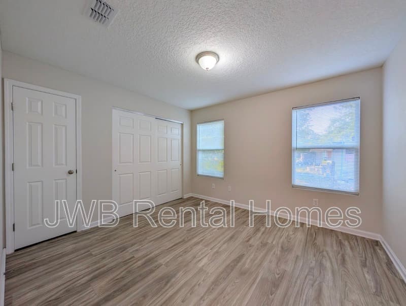 Jacksonville House: 2034 Hartridge St