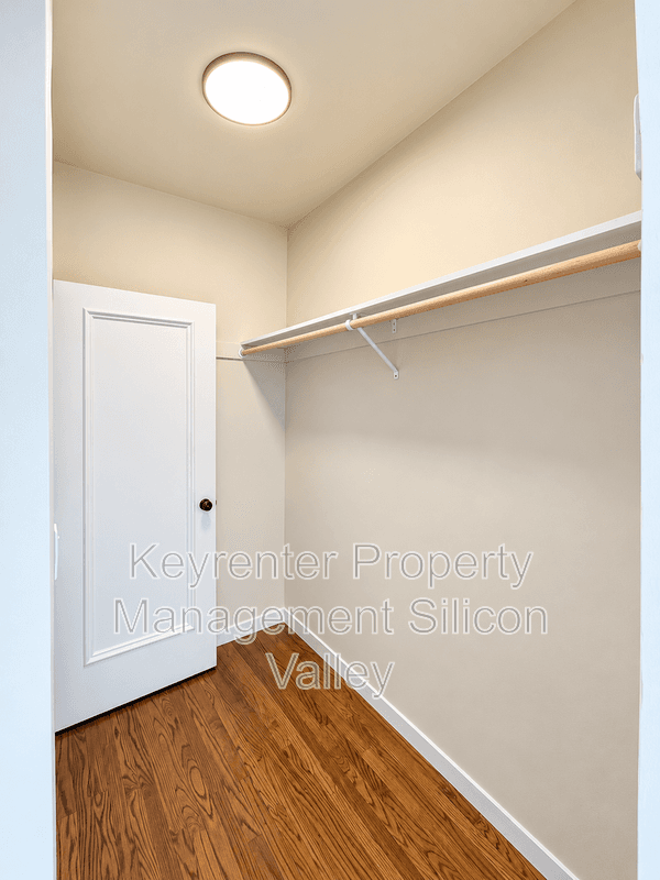 San Jose Condo: 222 N 3rd St