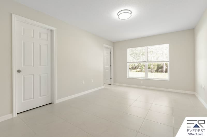 Palm Coast House: 104 Slumber Meadow