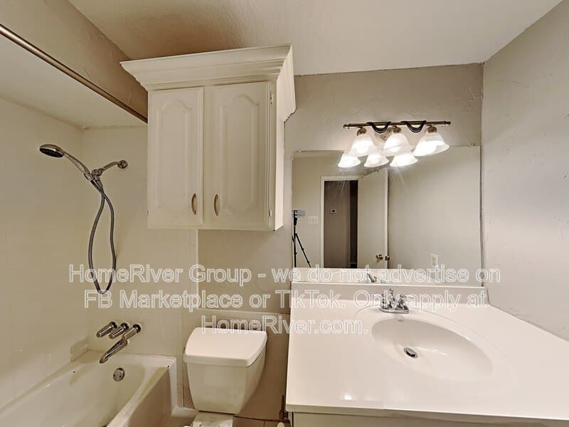 Flower Mound House: 5109 Prairie Creek Dr