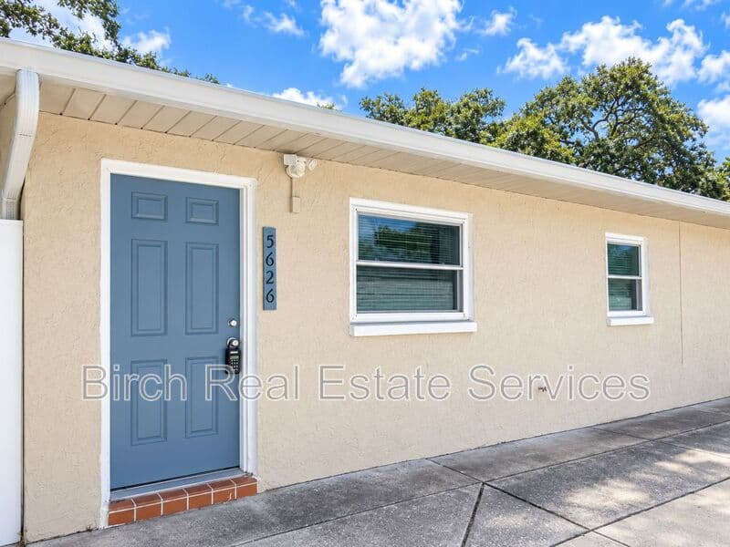 New Port Richey House: 5626 Charles St.