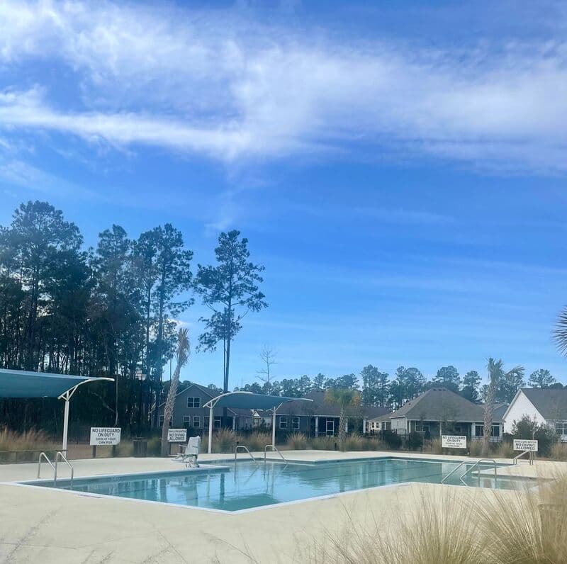 Pooler House: 150 Kraft Kove