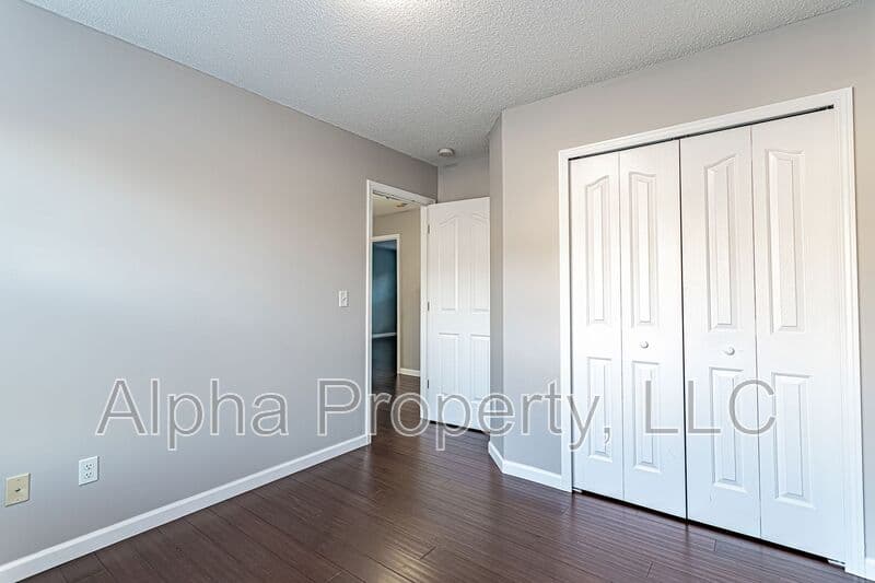 Greer House: 322 Highgate Cir