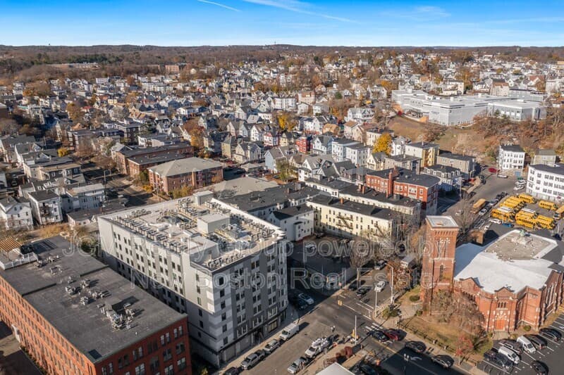 Lynn Condo: 585 Essex Street