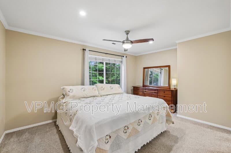 Vancouver Condo: 17146 SE 23rd Dr