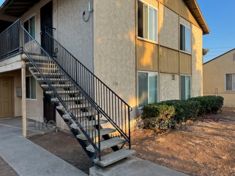 Chula Vista Condo: 121 Madison Avenue - 1