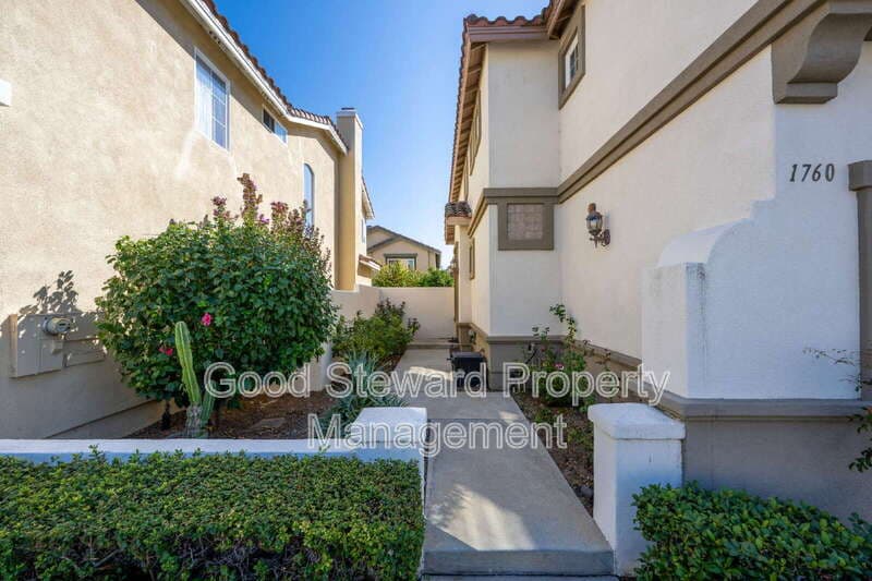 Placentia House: 1760 Taylor Ln