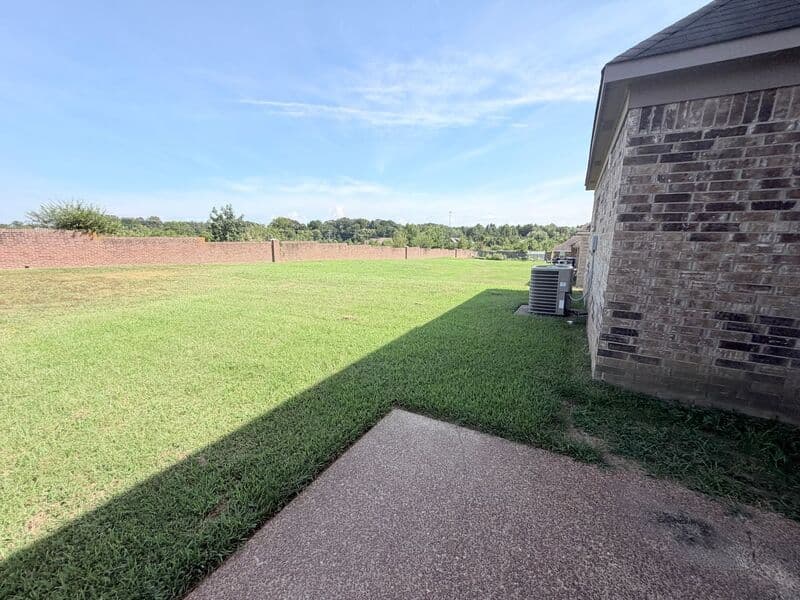 Olive Branch House: 4264 Blake Cir