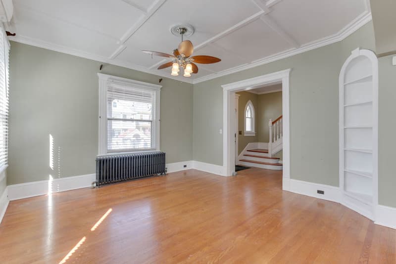 Portsmouth House: 1051 Naval Ave
