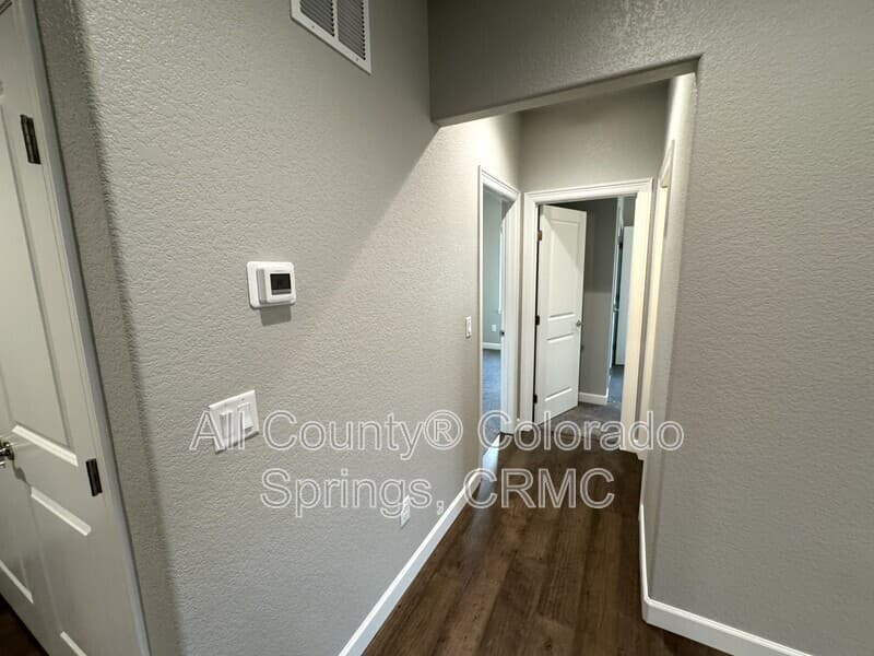 Woodland Park Townhome: 519 Brecken Court