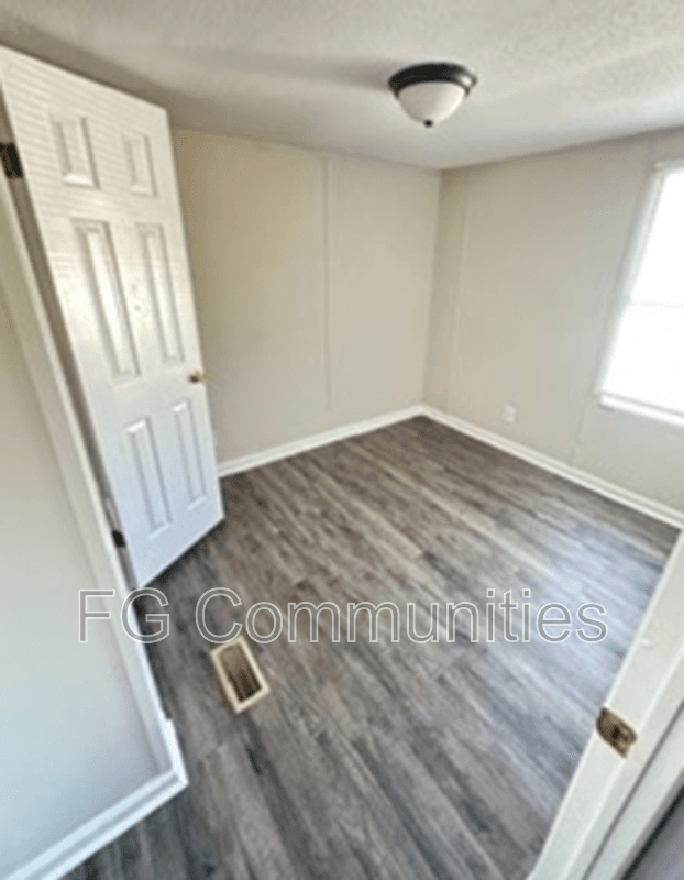 Morganton House: 1754 Zion Rd Unit 22