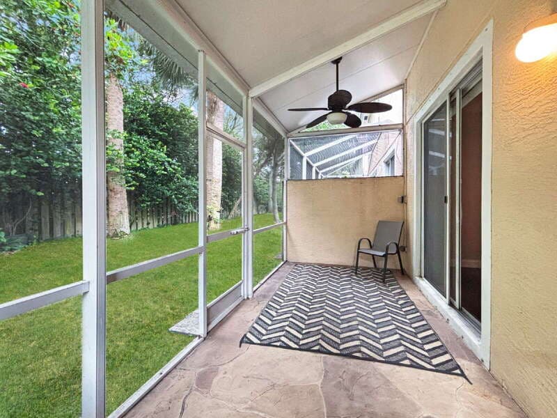 West Palm Beach House: 4528 Thornwood Circle