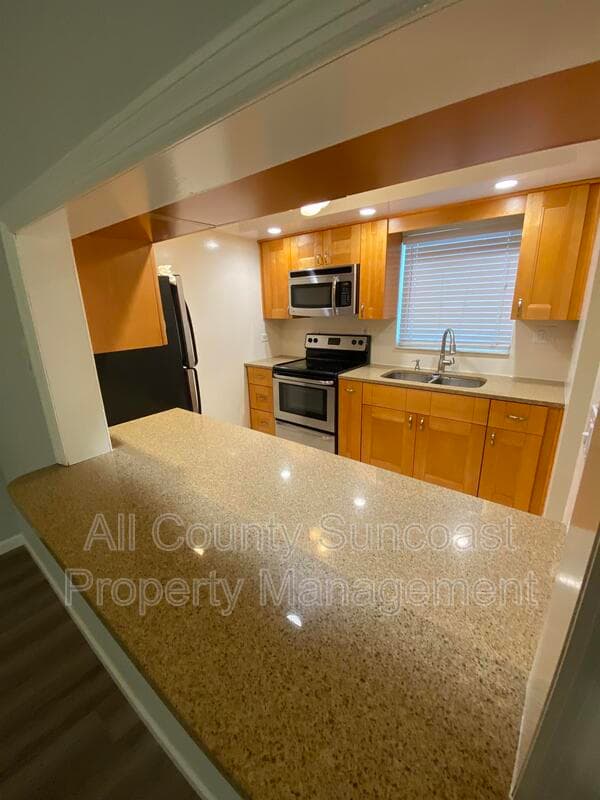 Dunedin Condo: 1515 Bayshore Blvd #3