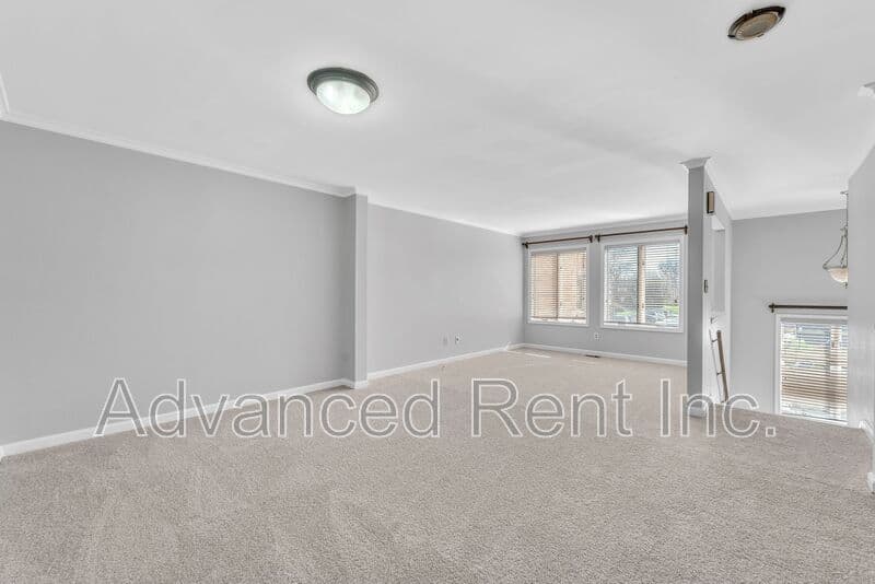 Nottingham Townhome: 23 Glasshouse Garth