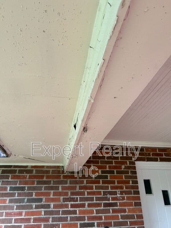 Birmingham House: 1025 45th Street Ensley