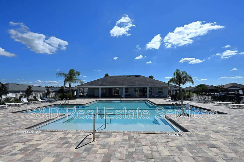 Lakeland House: 5511 Arlington River Drive