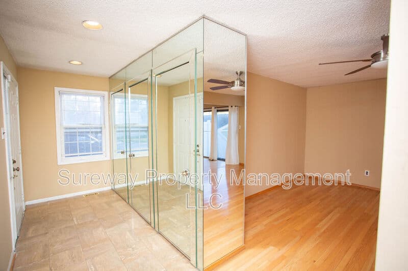 Cherry Hill Condo: 201 Society Hill