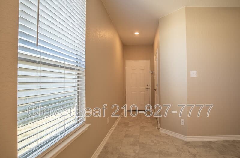 Converse House: 8329 Kinclaven Ct