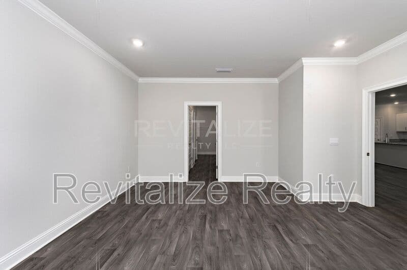 Foley House: 14531 Dayton Circle