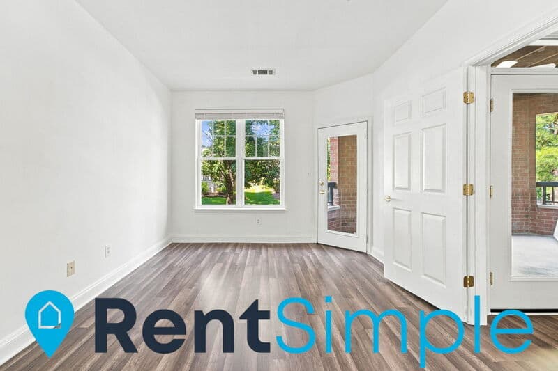 Gainesville Condo: 13890 Chelmsford Drive
