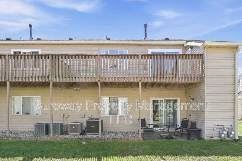 Voorhees Townhome: 63 Sandra Rd